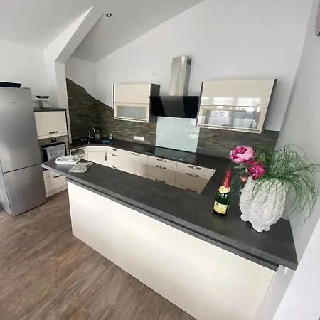 Ankerplatz Apartment *